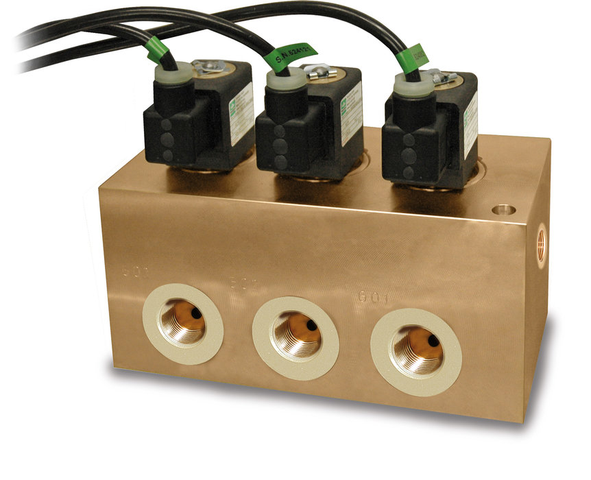 Station valve manifold